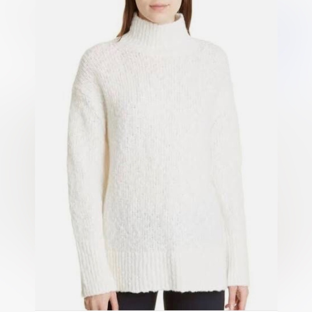 NWT Vince Wool Blend Cream Cowl Turtleneck Sweater Sz XS Cozy Nubby Long Sleeve